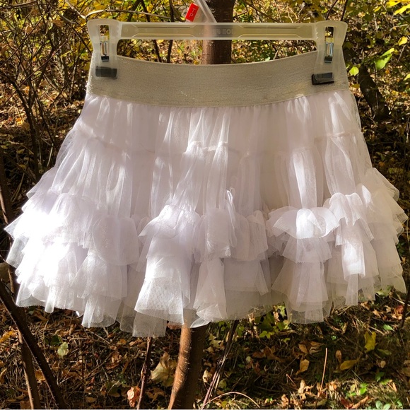 Short White Crinoline Underskirt Petticoat. Girls L-XL or Ladies Small - Picture 1 of 7